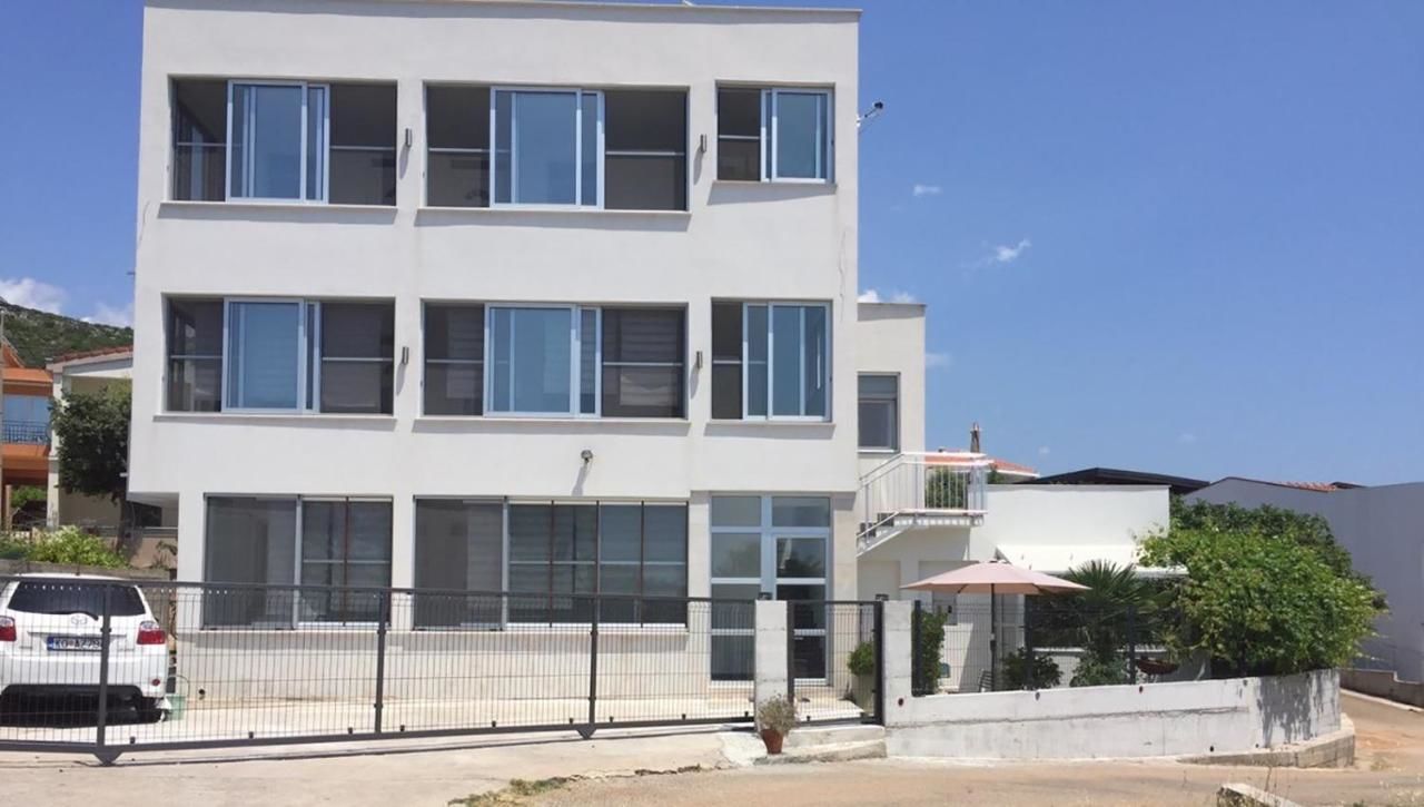 Апартаменты Villa Adria Apartments Будва