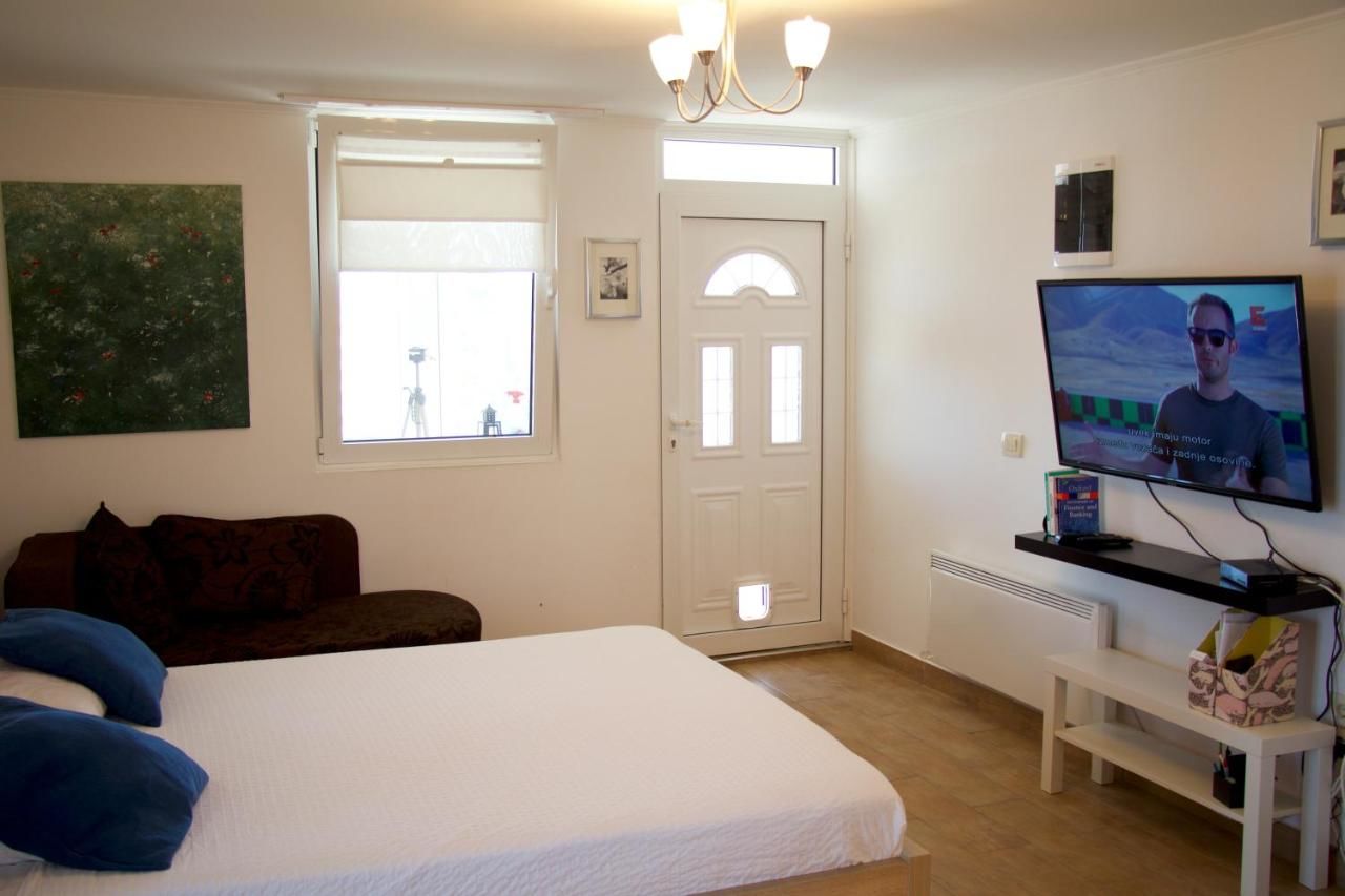 Апартаменты Villa Adria Apartments Будва