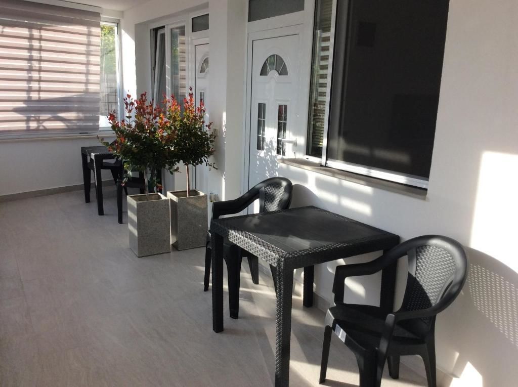 Апартаменты Villa Adria Apartments Будва