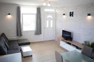 Апартаменты Villa Adria Apartments Будва Апартаменты в пентхаусе-6