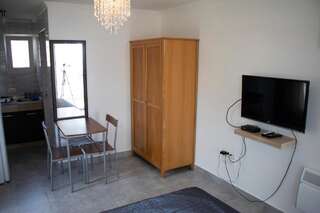 Апартаменты Villa Adria Apartments Будва Апартаменты-студио с видом на море-9